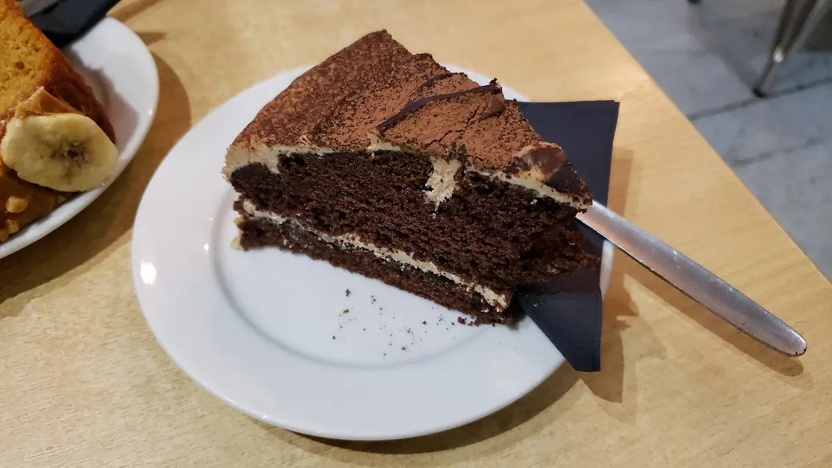 Gluten-Free Bakery bakes